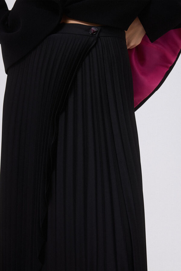 TFP by Tamara Falcó Pleated wrap skirt Black