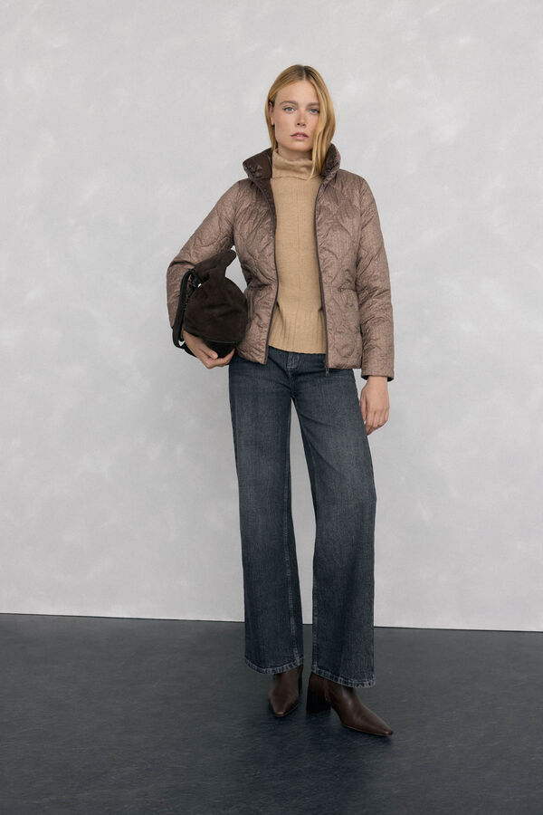 Pedro del Hierro wool neck sweater with center seam Beige