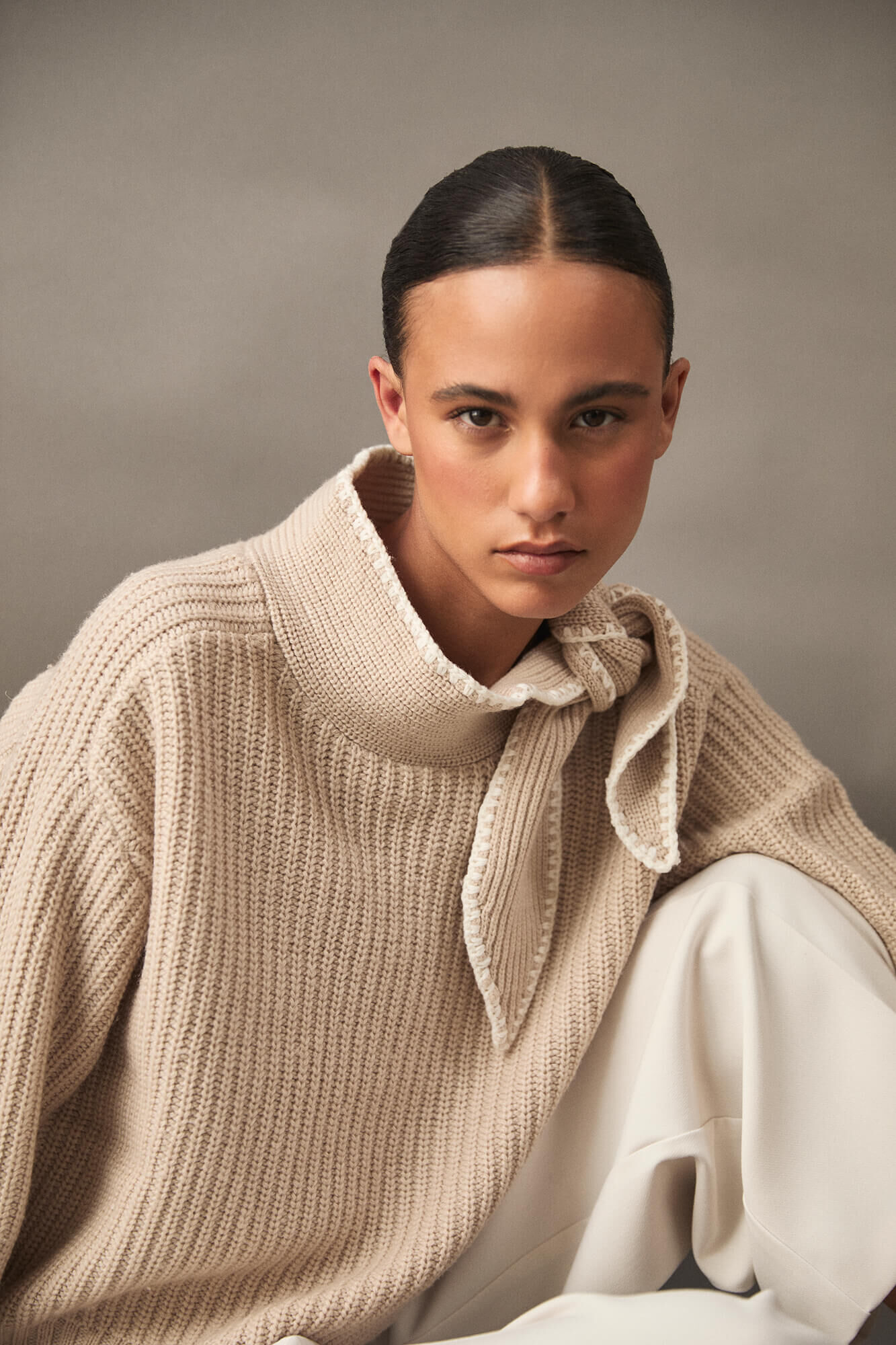 Pedro del Hierro Bow- neck sweater