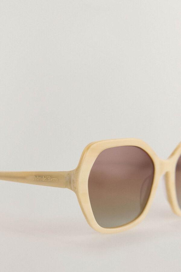 Pedro del Hierro Hexagonal Sunglasses Beige