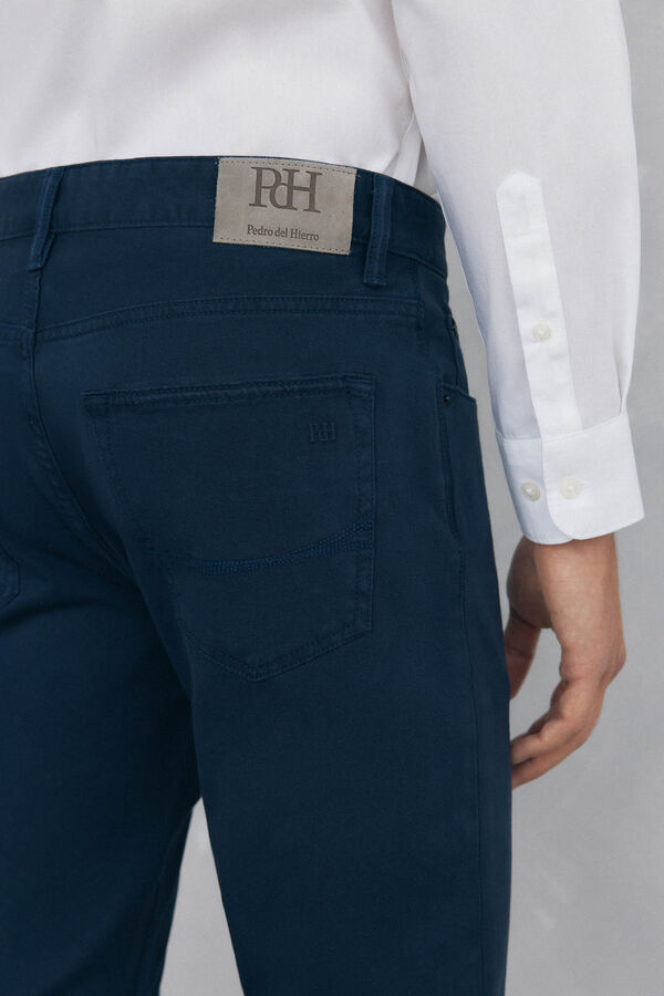 Pedro del Hierro Coloured slim fit 5-pocket trousers. Blue