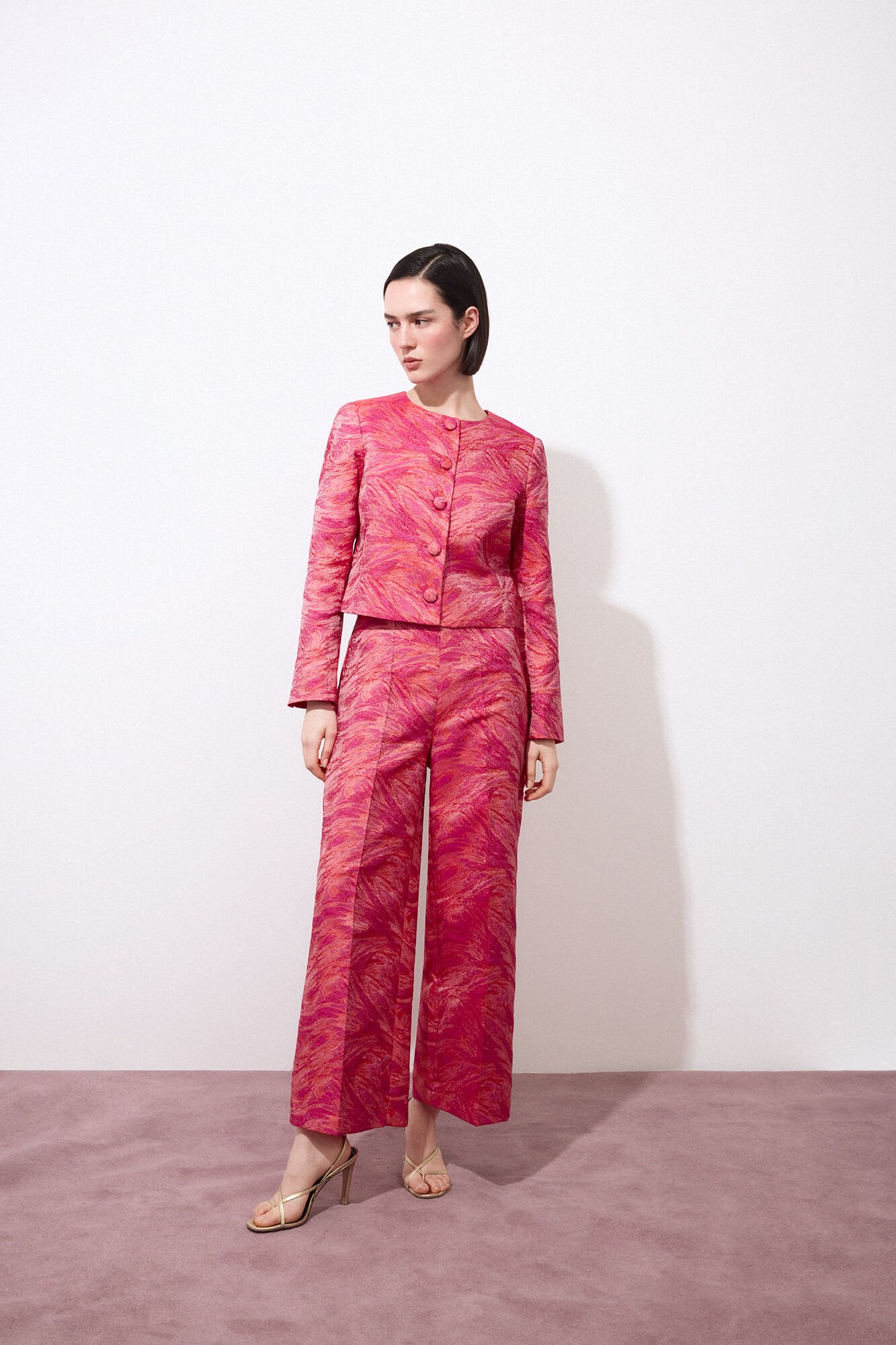 Pedro del Hierro Blazer dourada