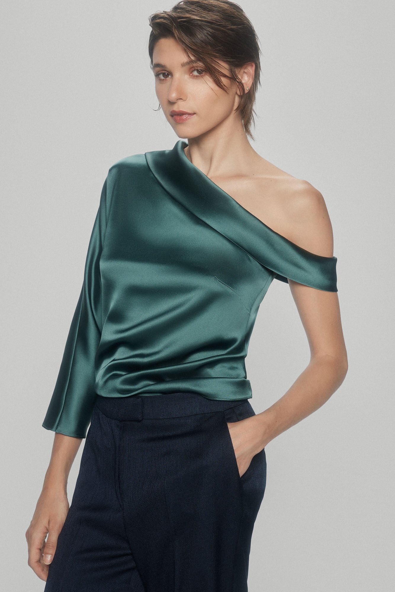 Pedro del Hierro Top asim&eacute;trico