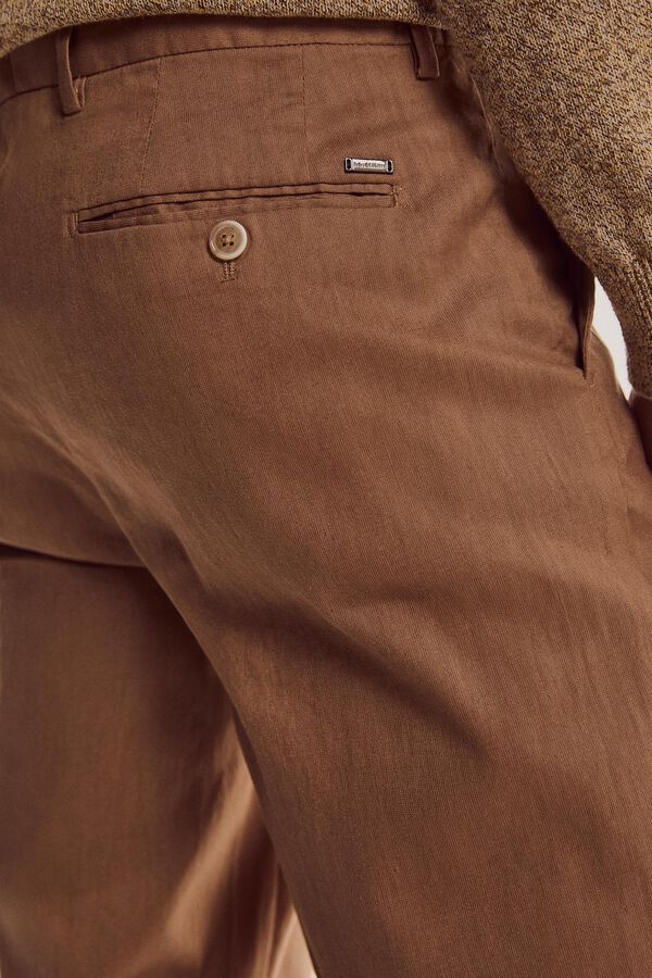 Pedro del Hierro Regular fit chinos in cotton and linen mix Brown
