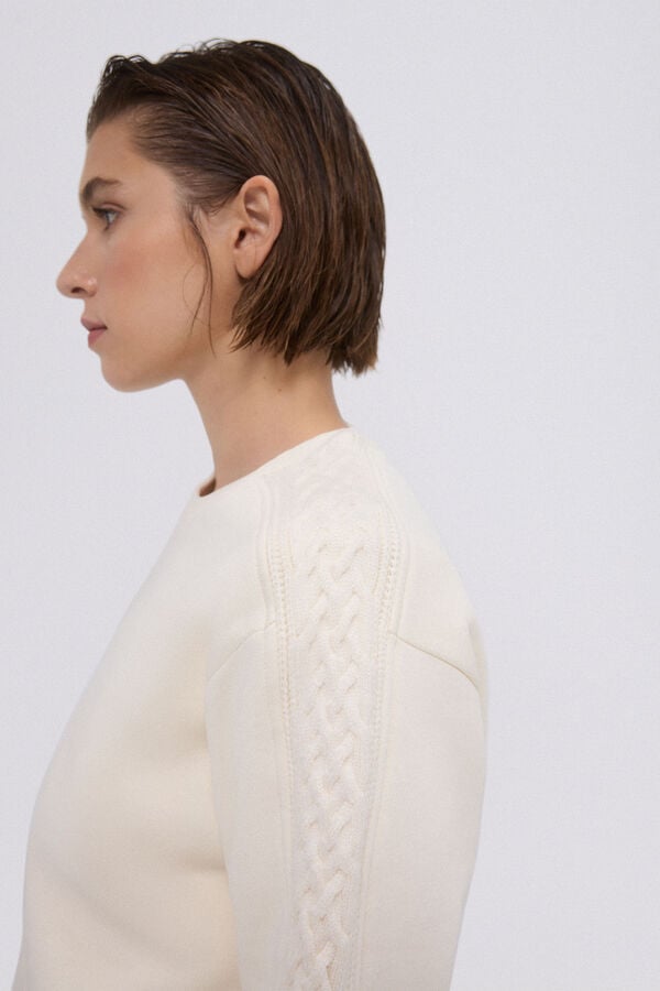 Pedro del Hierro Plain sweatshirt with braid Beige