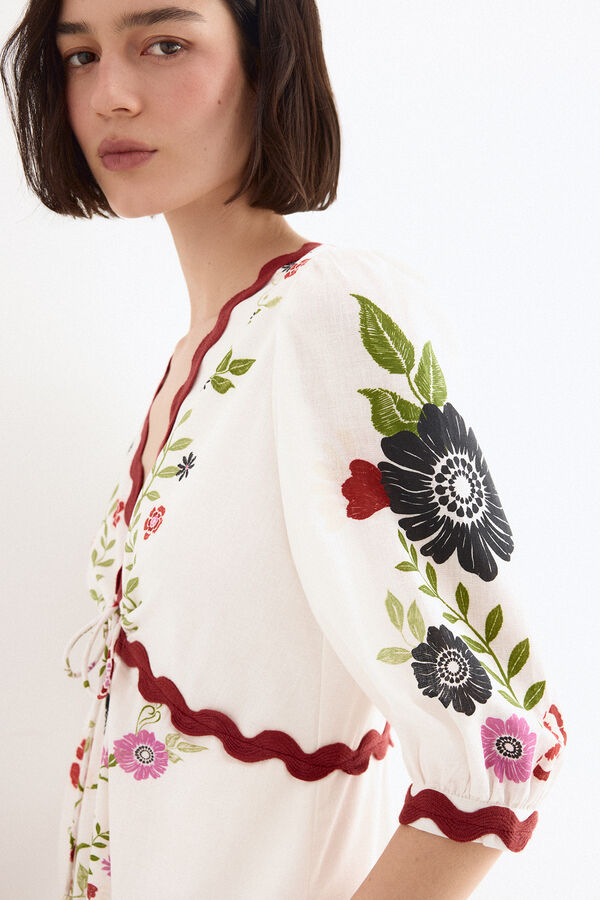 TFP by Tamara Falc&oacute; Vestido comprido estampado Branco