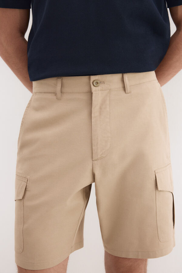 Pedro del Hierro Regular cargo Bermuda shorts Beige