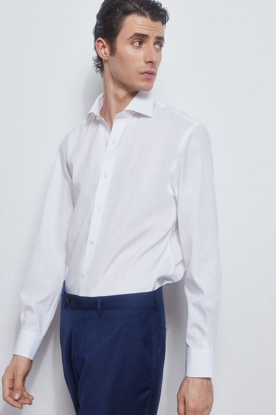 Camisa vestir lisa non iron + antimanchas