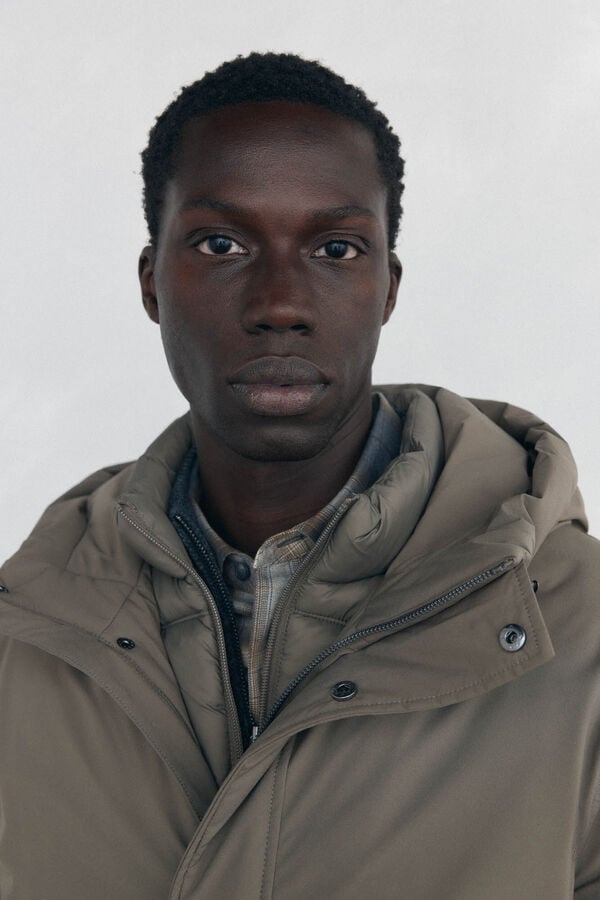 Pedro del Hierro Parka curta capuz Beige