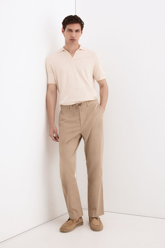 Chino estructura con cordones regular fit
