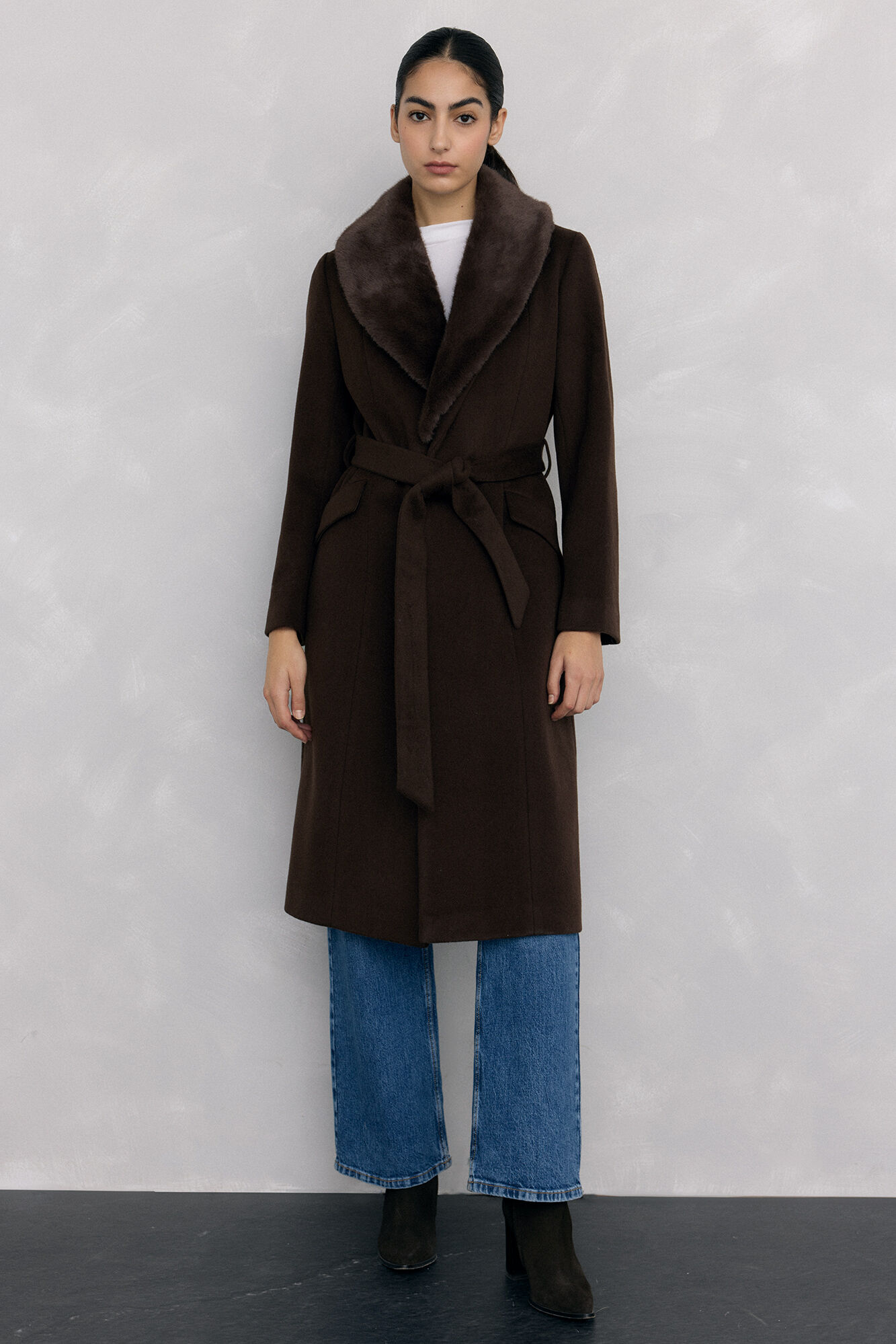 Pedro del Hierro Coat with fur neck