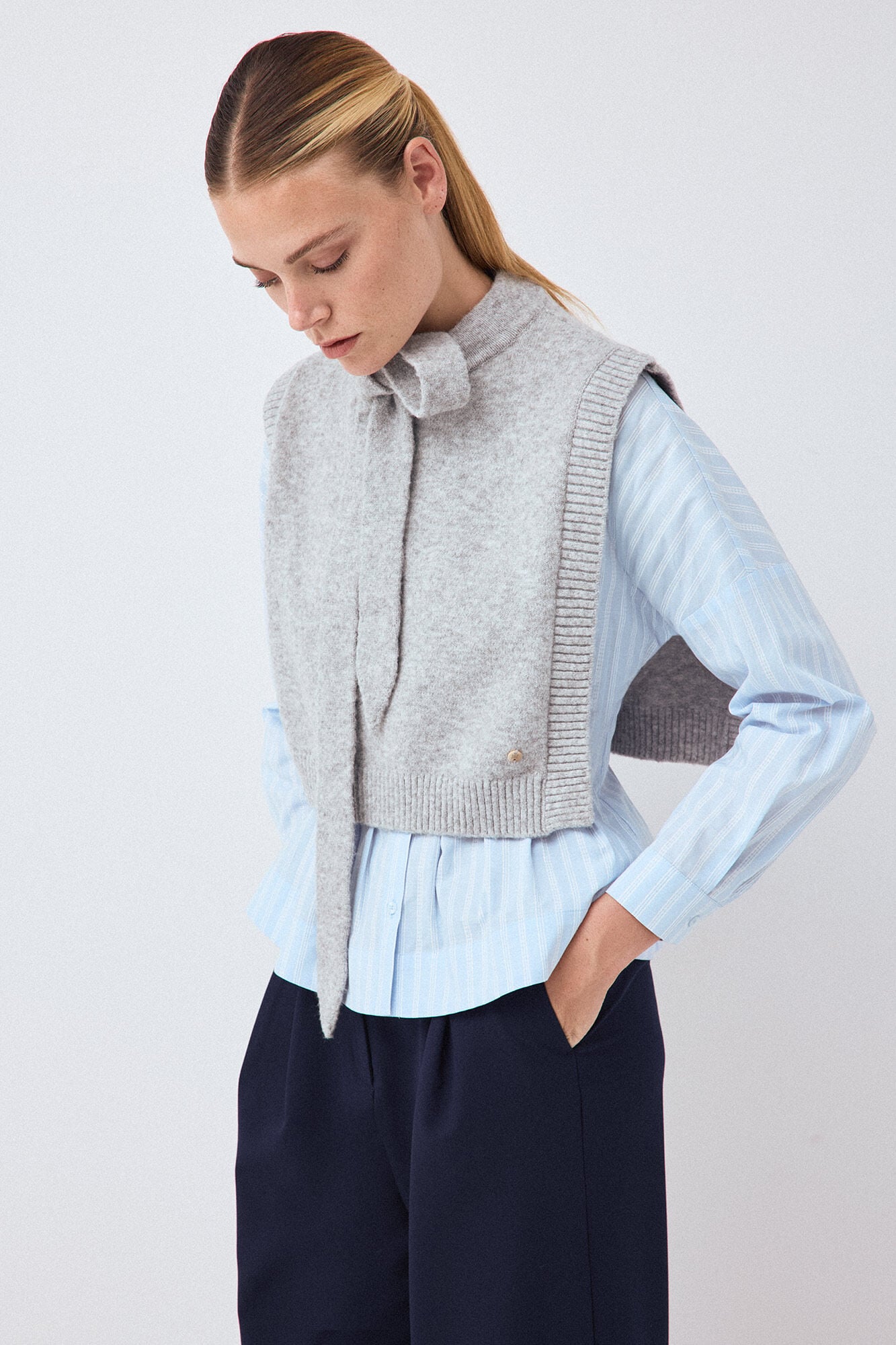 Pedro del Hierro Knit cape