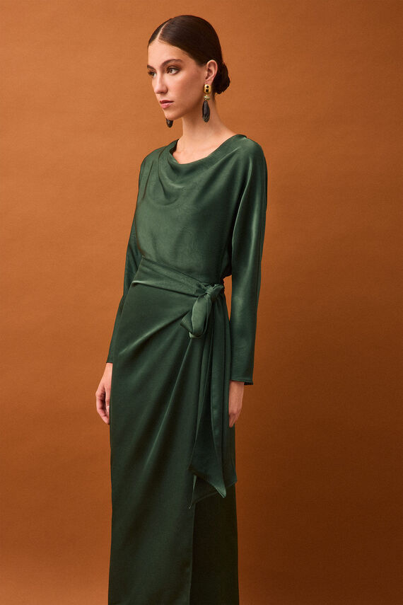 Vestido efecto envolvente manga larga