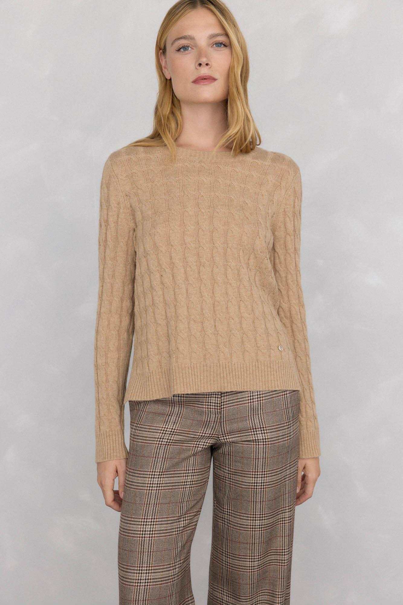 Pedro del Hierro Merino wool cross-knit knit sweater