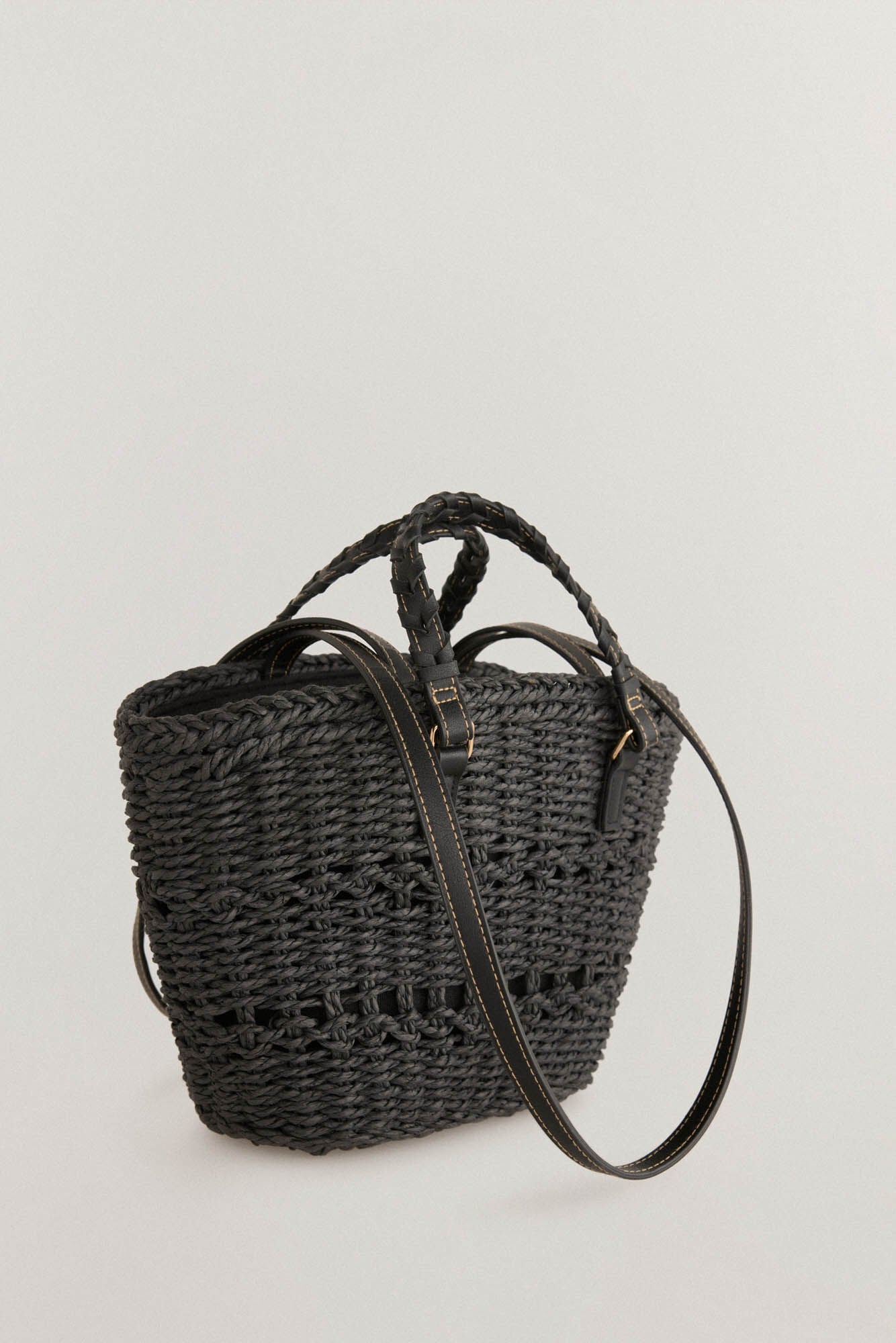 Pedro del Hierro Basket logo