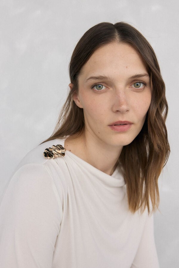 Pedro del Hierro Draped shirt with brooch Beige