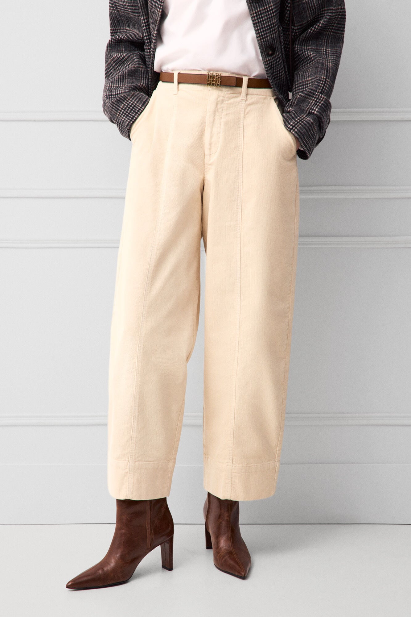 TFP by Tamara Falc&oacute; Corduroy barrel trousers