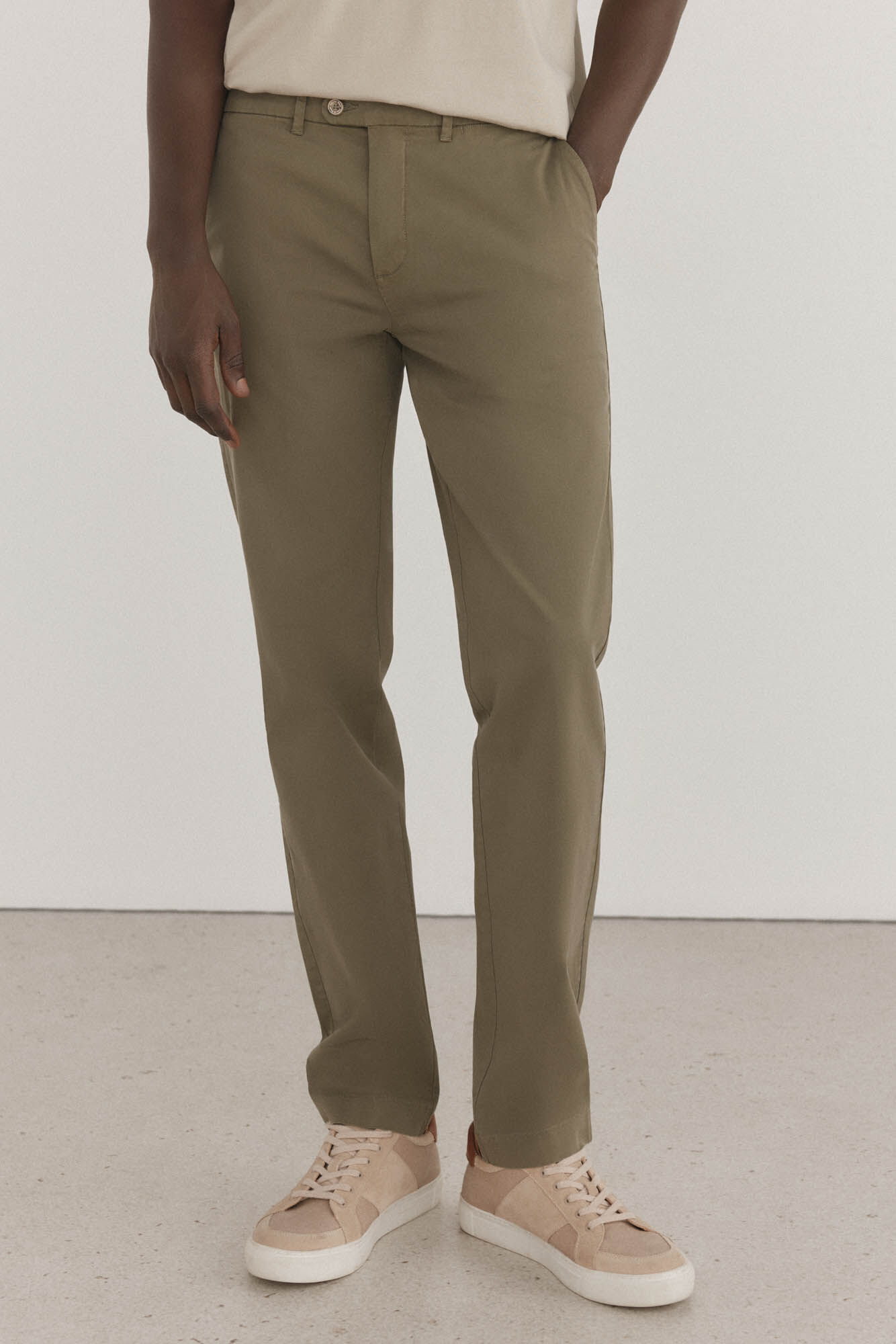 Pedro del Hierro Premium slim fit lightweight chinos pants