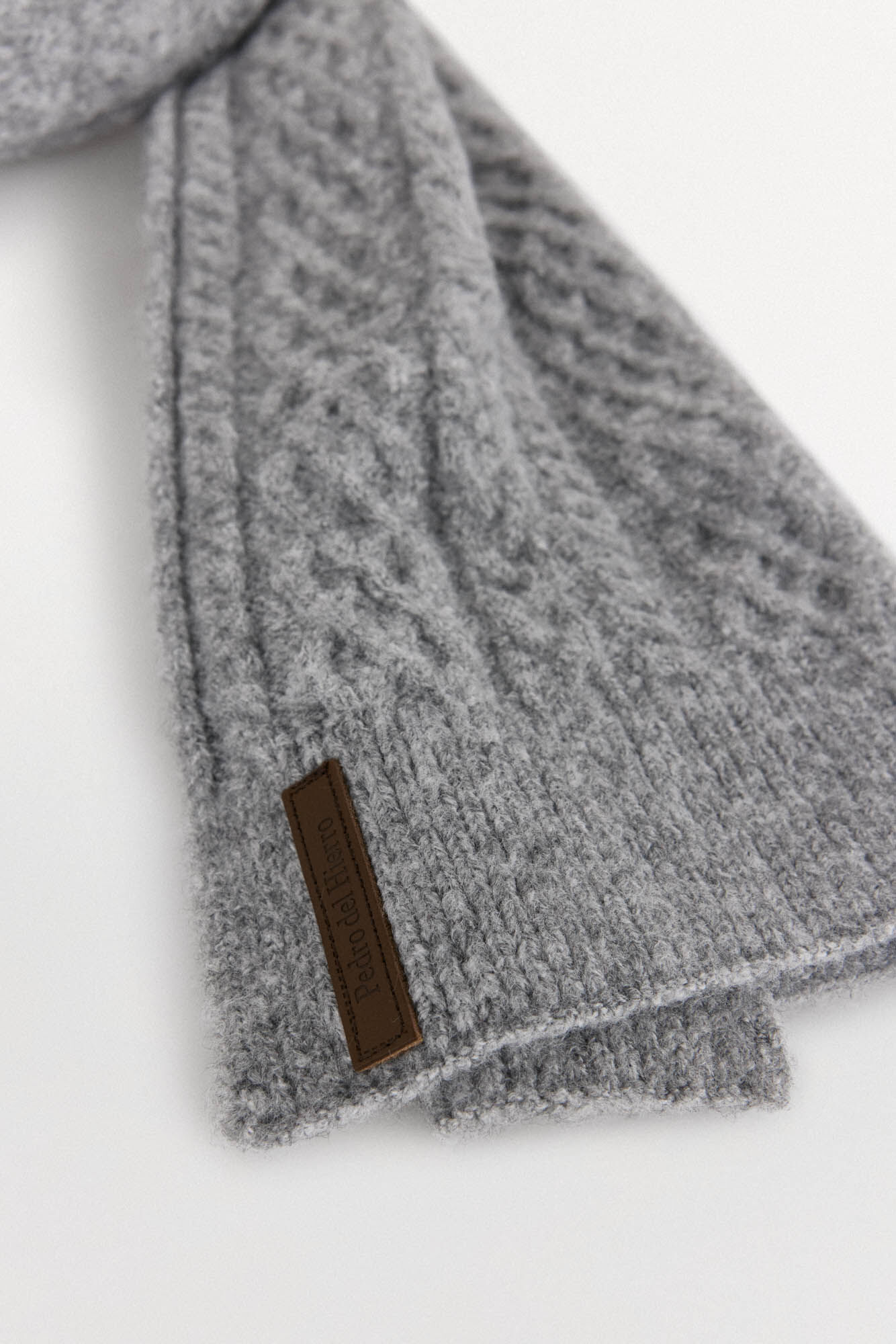 Pedro del Hierro Jersey-knit scarf