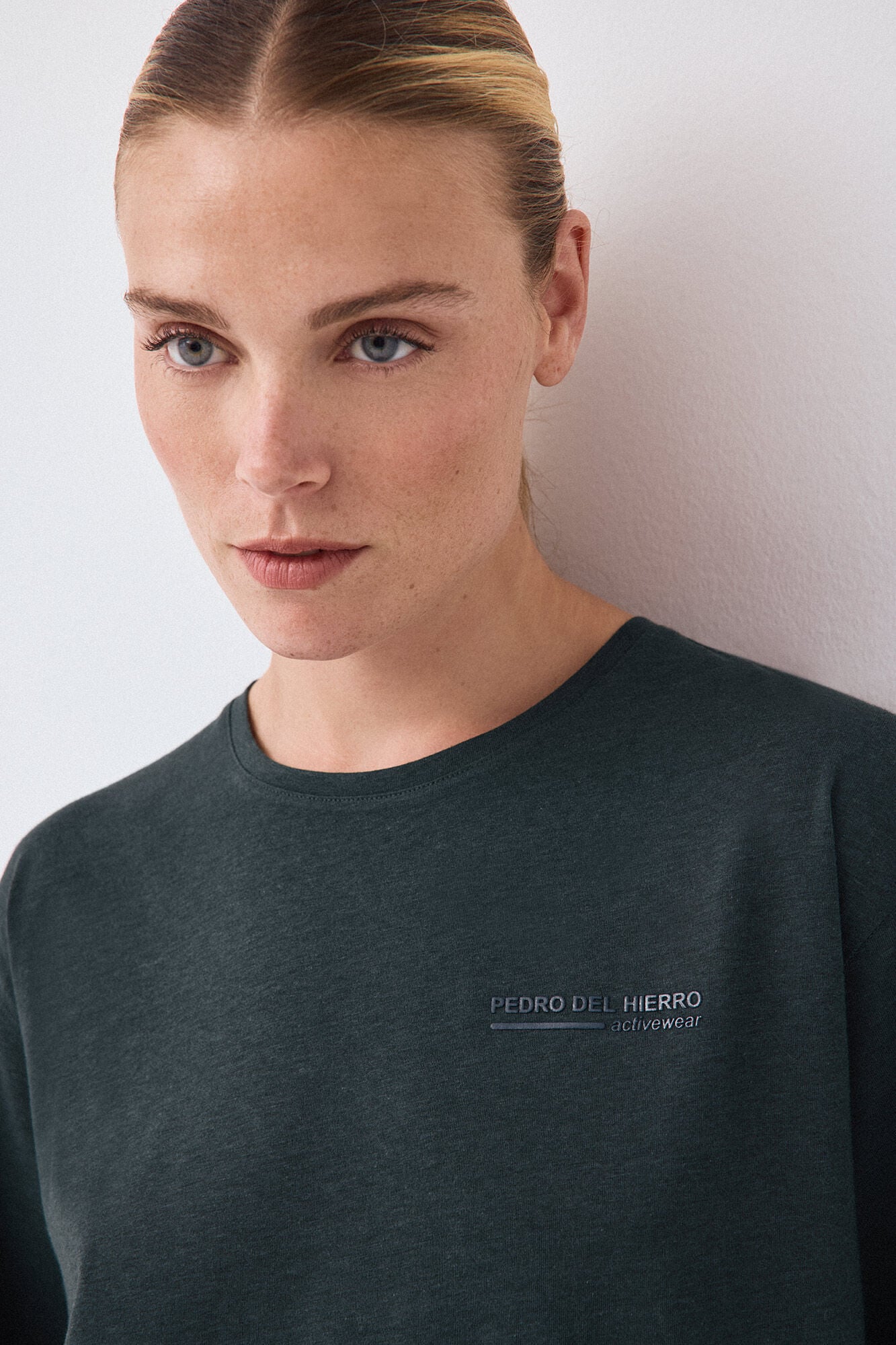 Pedro del Hierro Oversize activewear T-shirt with uneven hem