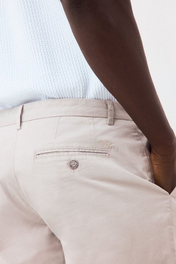 Pedro del Hierro Bermuda b&aacute;sica regular Cizento