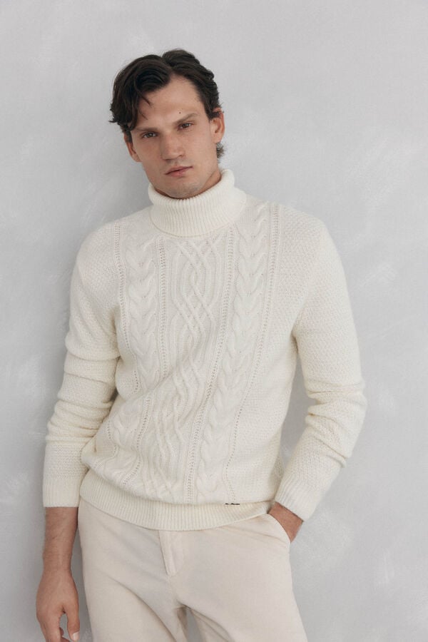 Pedro del Hierro High neck cable- wool sweater Ecru