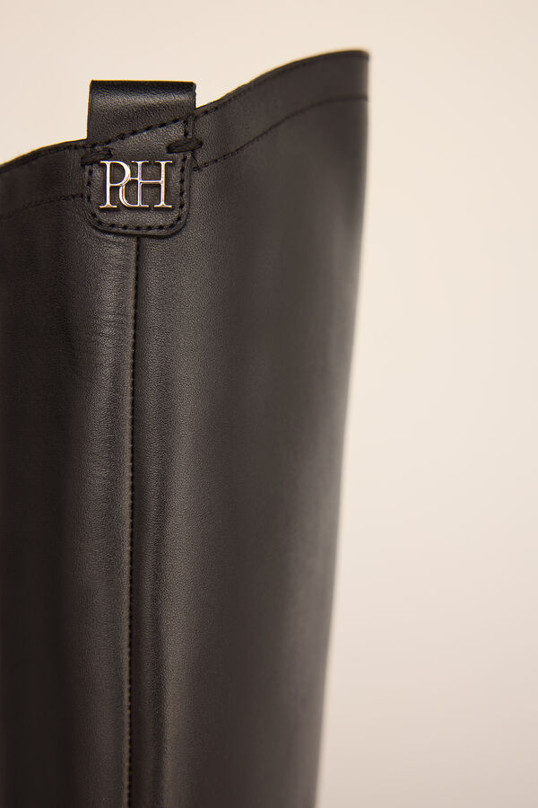Pedro del Hierro Equestrian boot with metallic detail Black