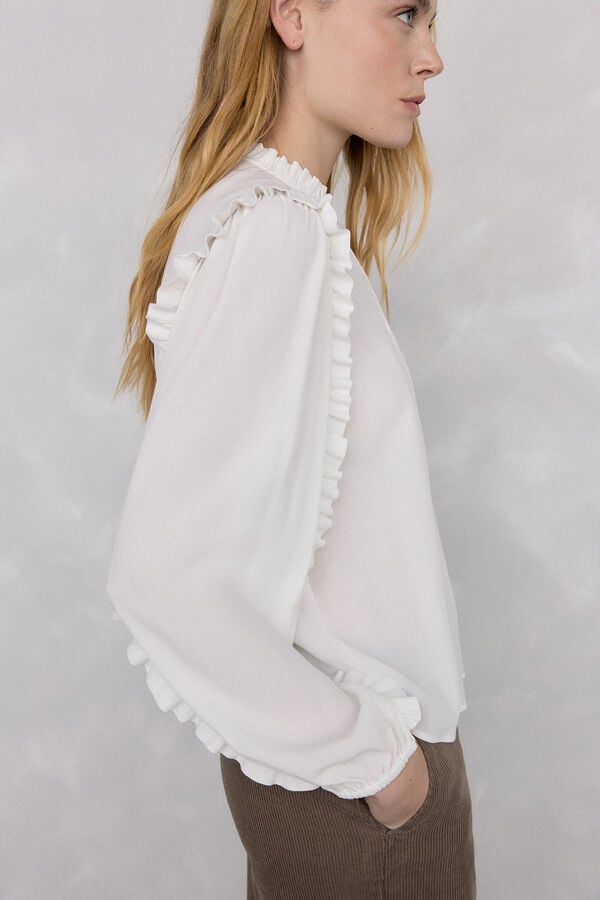Pedro del Hierro Chiffon blouse with ruffles Ecru