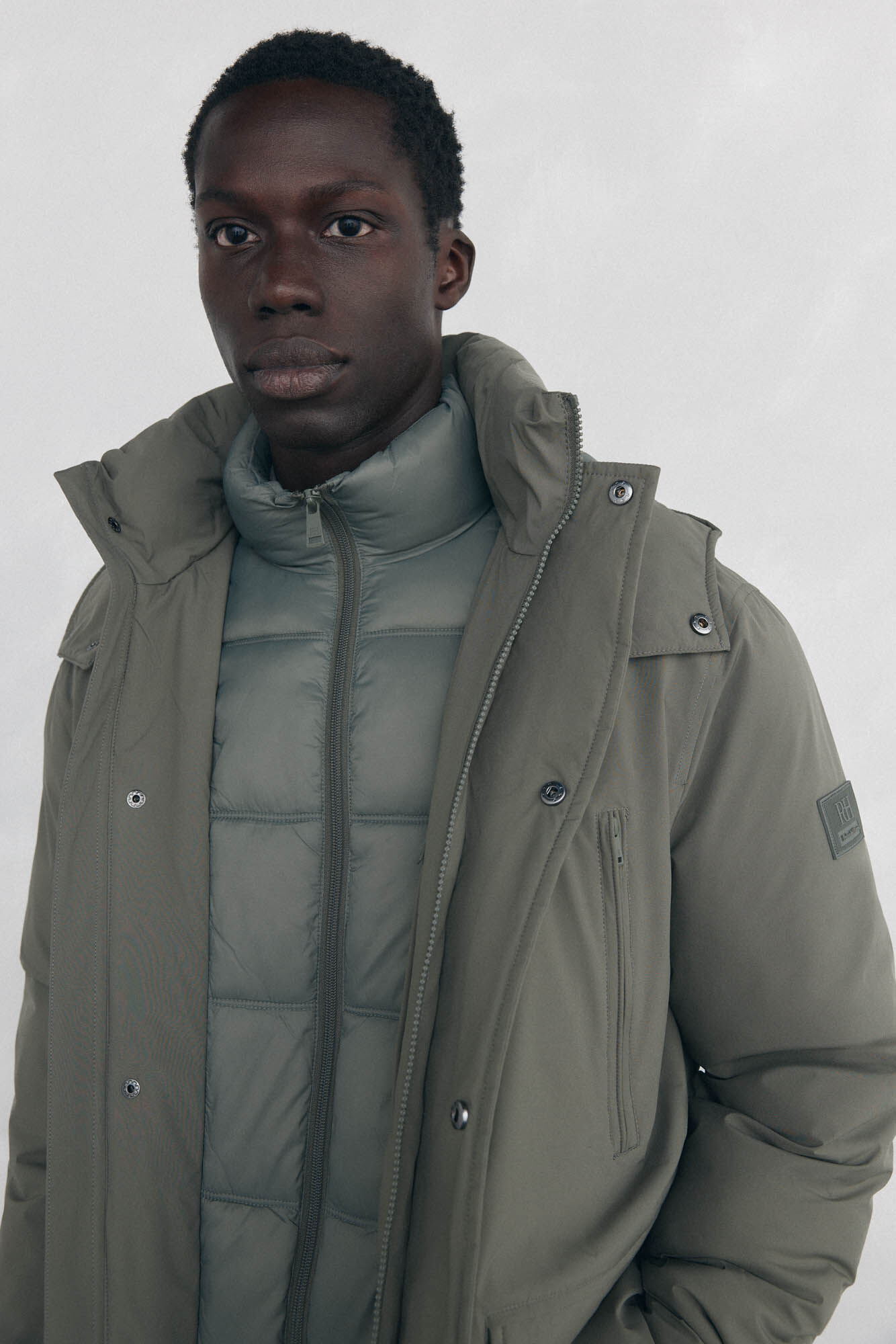 Pedro del Hierro Long parka with hood and views
