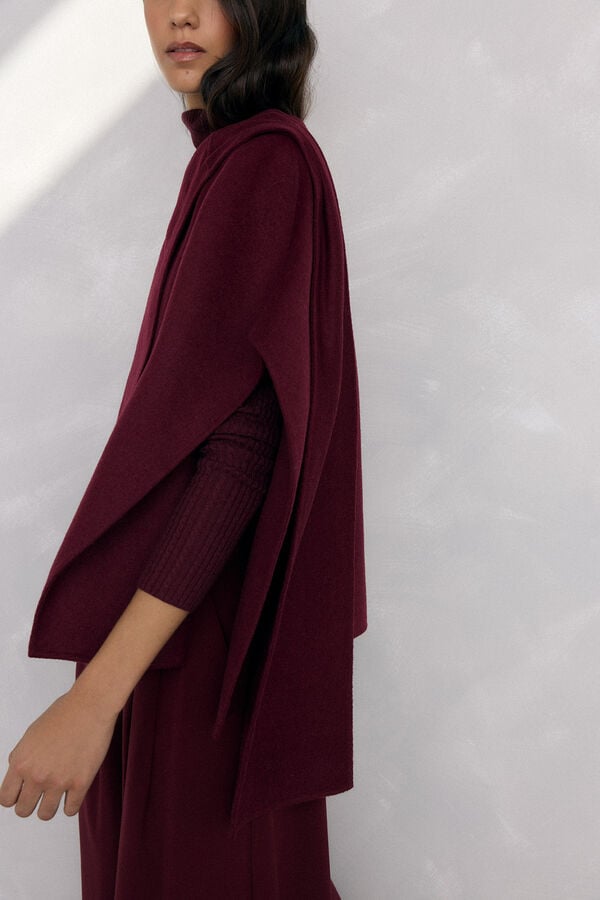 Pedro del Hierro Double-sided pierced wool cape Burgundy