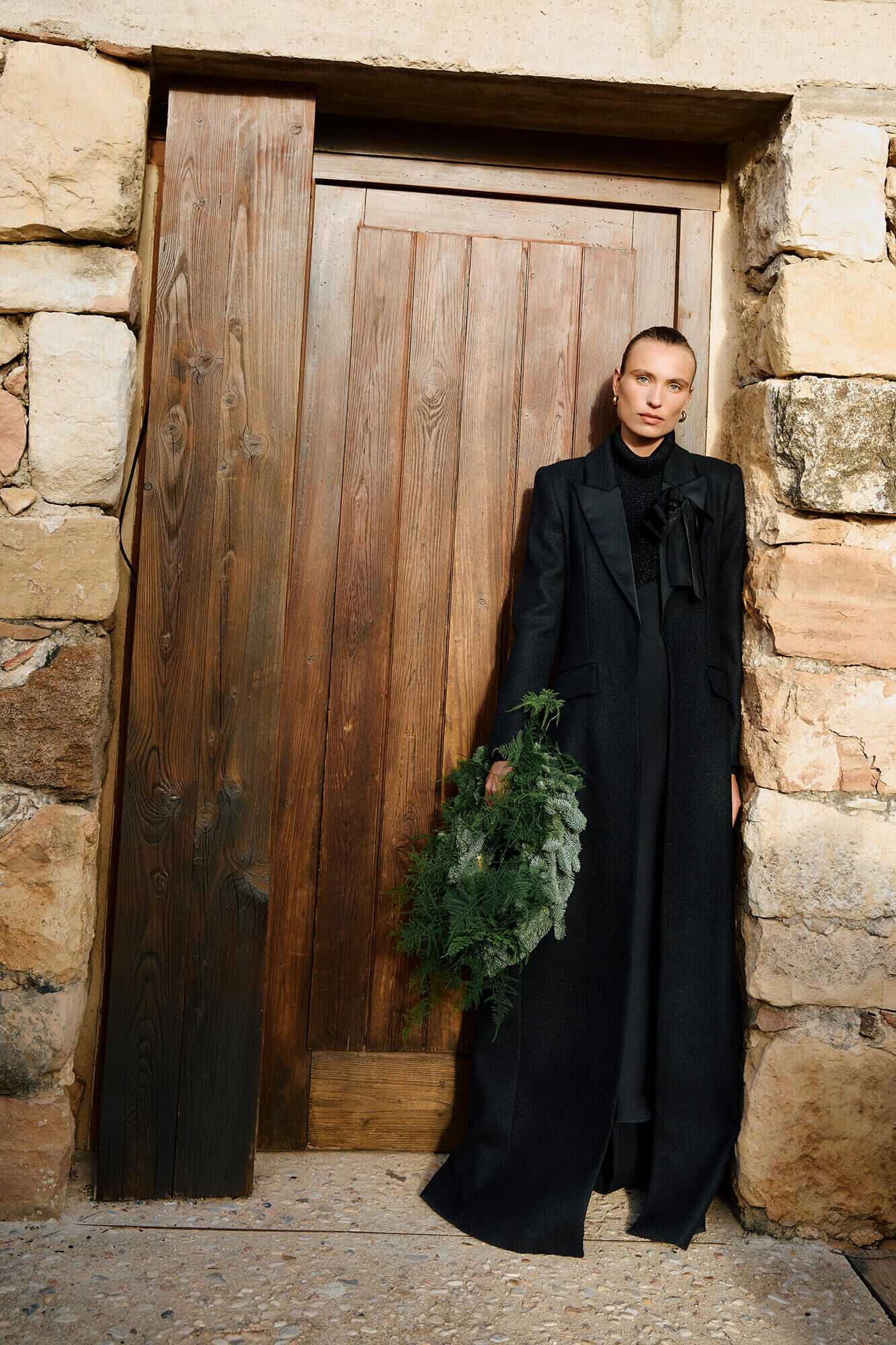 Pedro del Hierro Black contrast coat