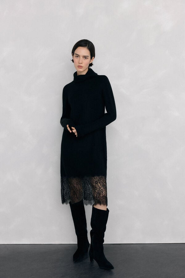 Pedro del Hierro Jersey-Knit dress with lace detail at the hem. Black