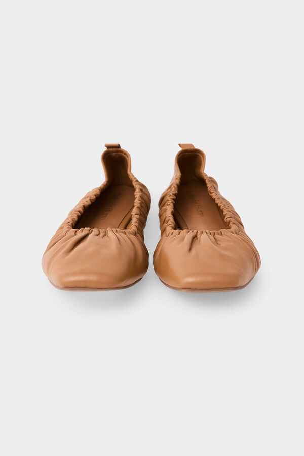 Pedro del Hierro Leather ballet flats Beige
