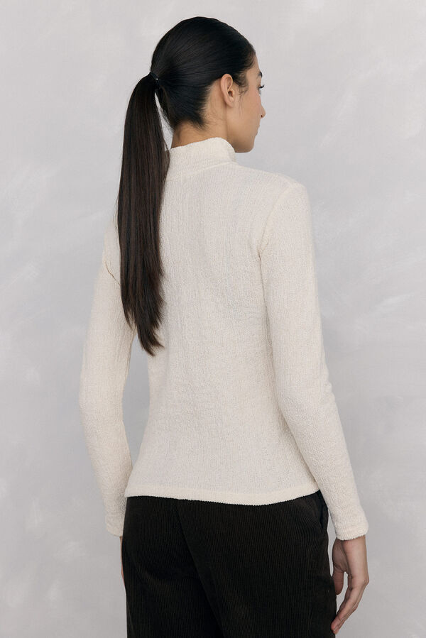 Pedro del Hierro Wrinkled high neck T-shirt Ecru