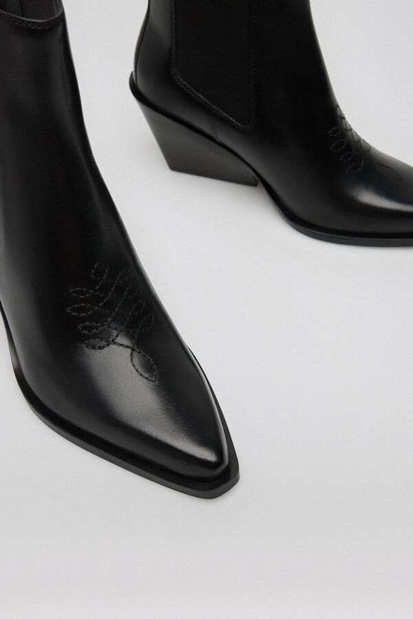 Pedro del Hierro Botim cowboy Preto