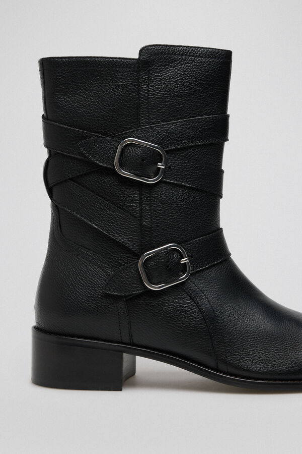 Pedro del Hierro Biker boot with buckles Black