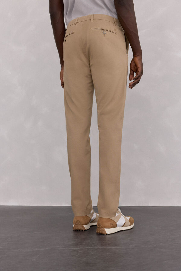 Pedro del Hierro Premium slim fit chinos pants Beige