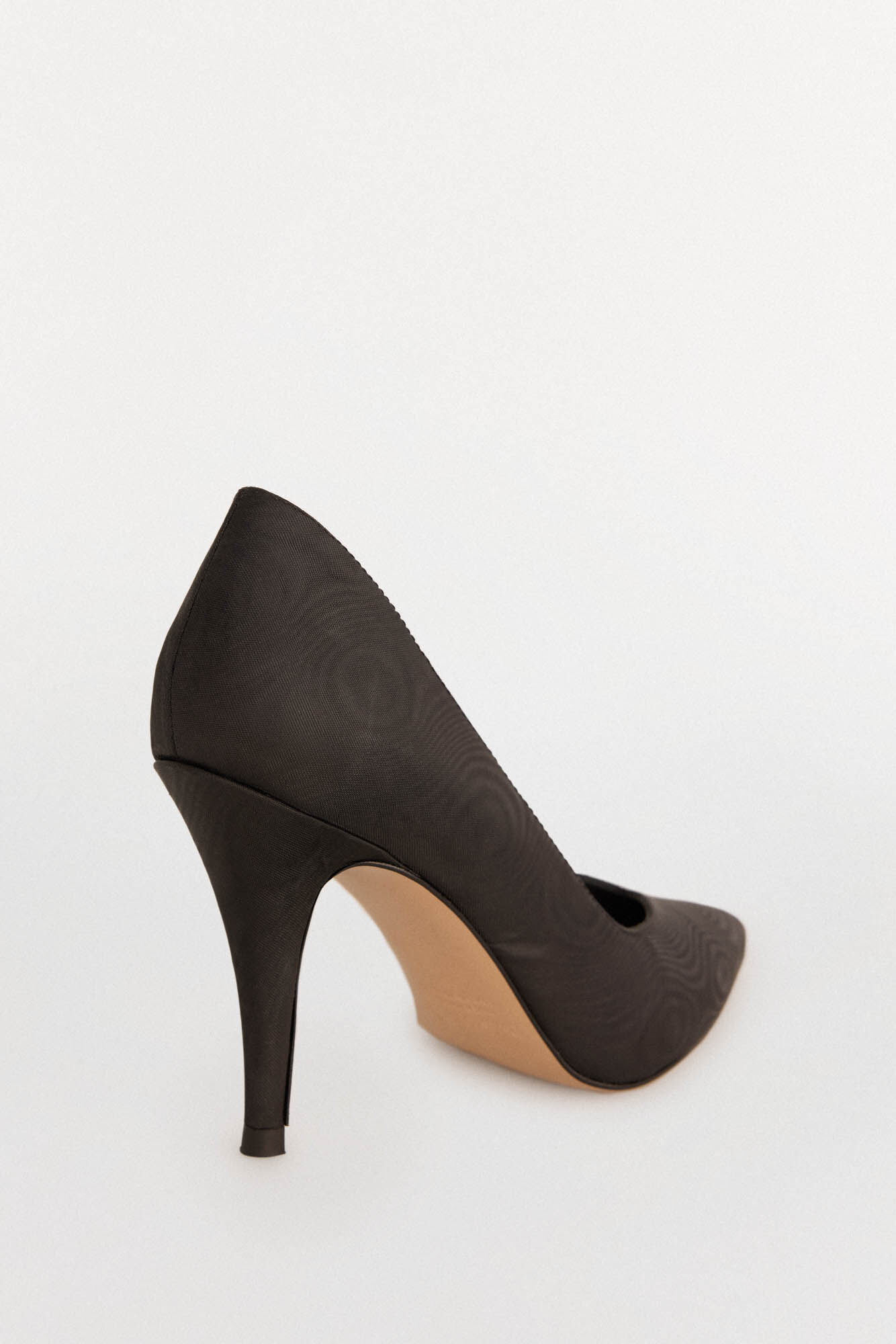 Pedro del Hierro Court shoe with heel