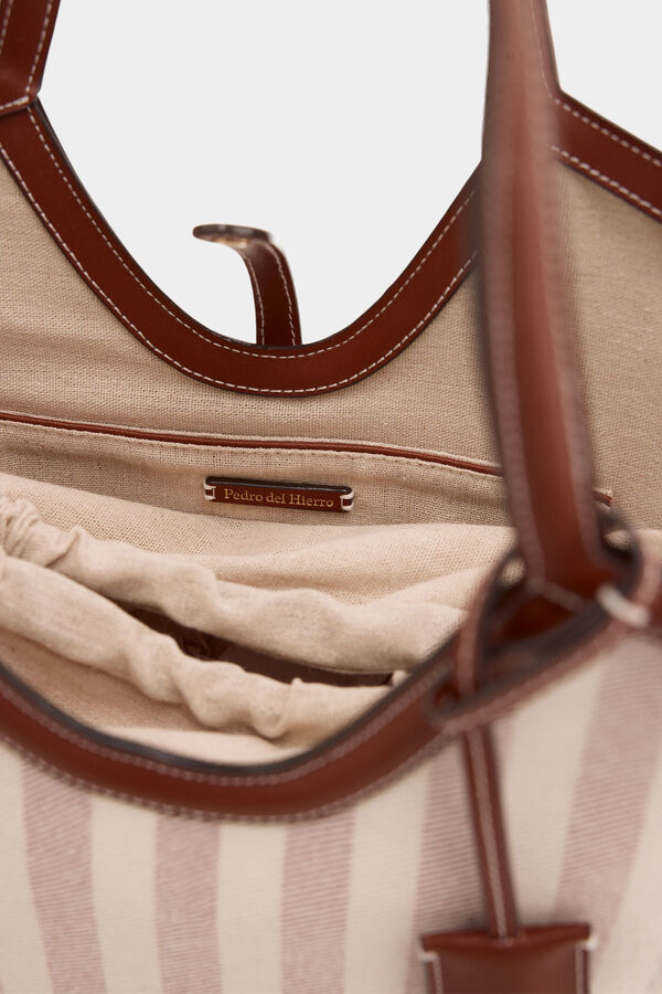 Pedro del Hierro Mala cesto tecida de riscas Marrom