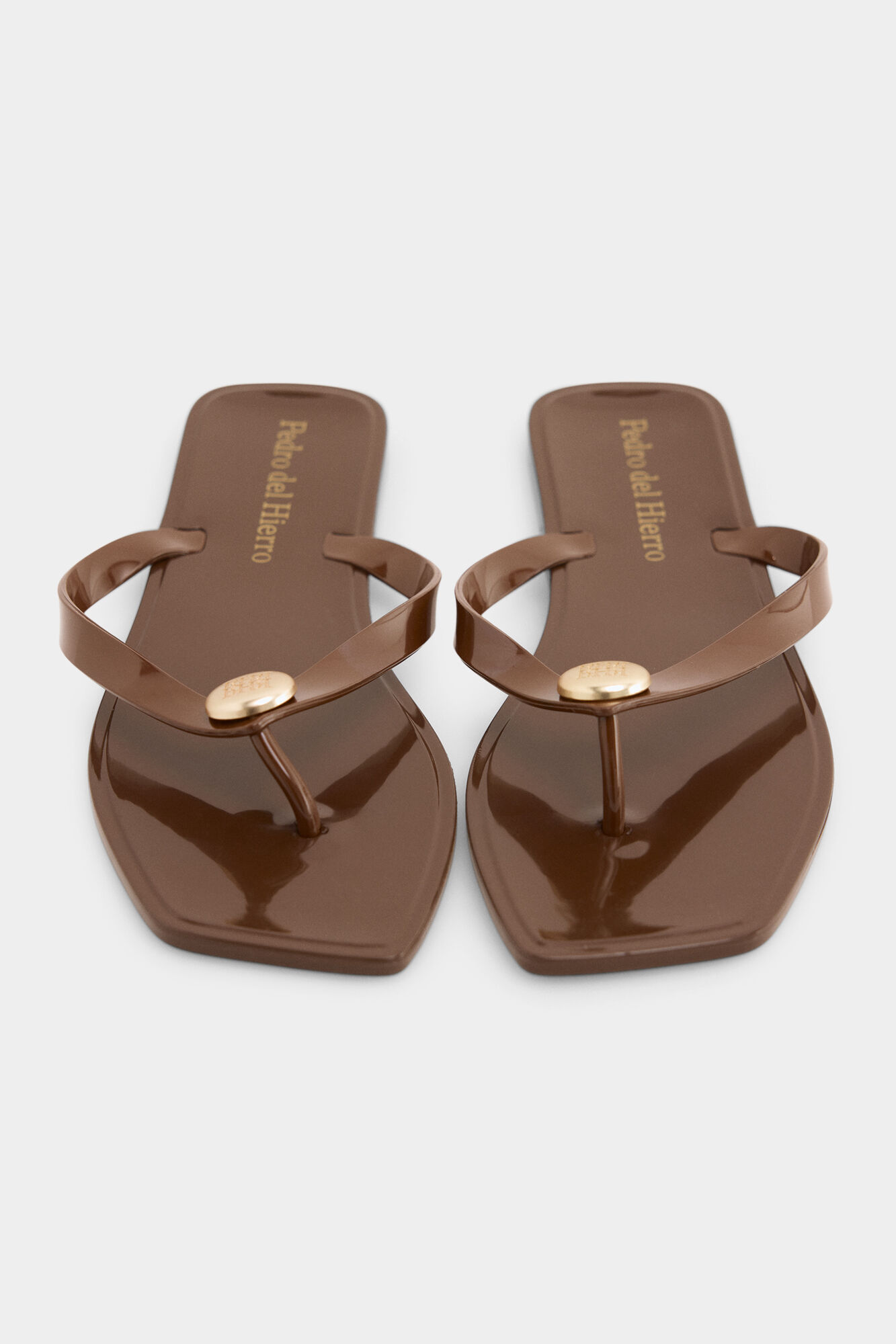 Pedro del Hierro Chinelo com logo
