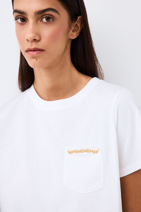 Pedro del Hierro Short sleeve T-shirt with pocket and chain detail White