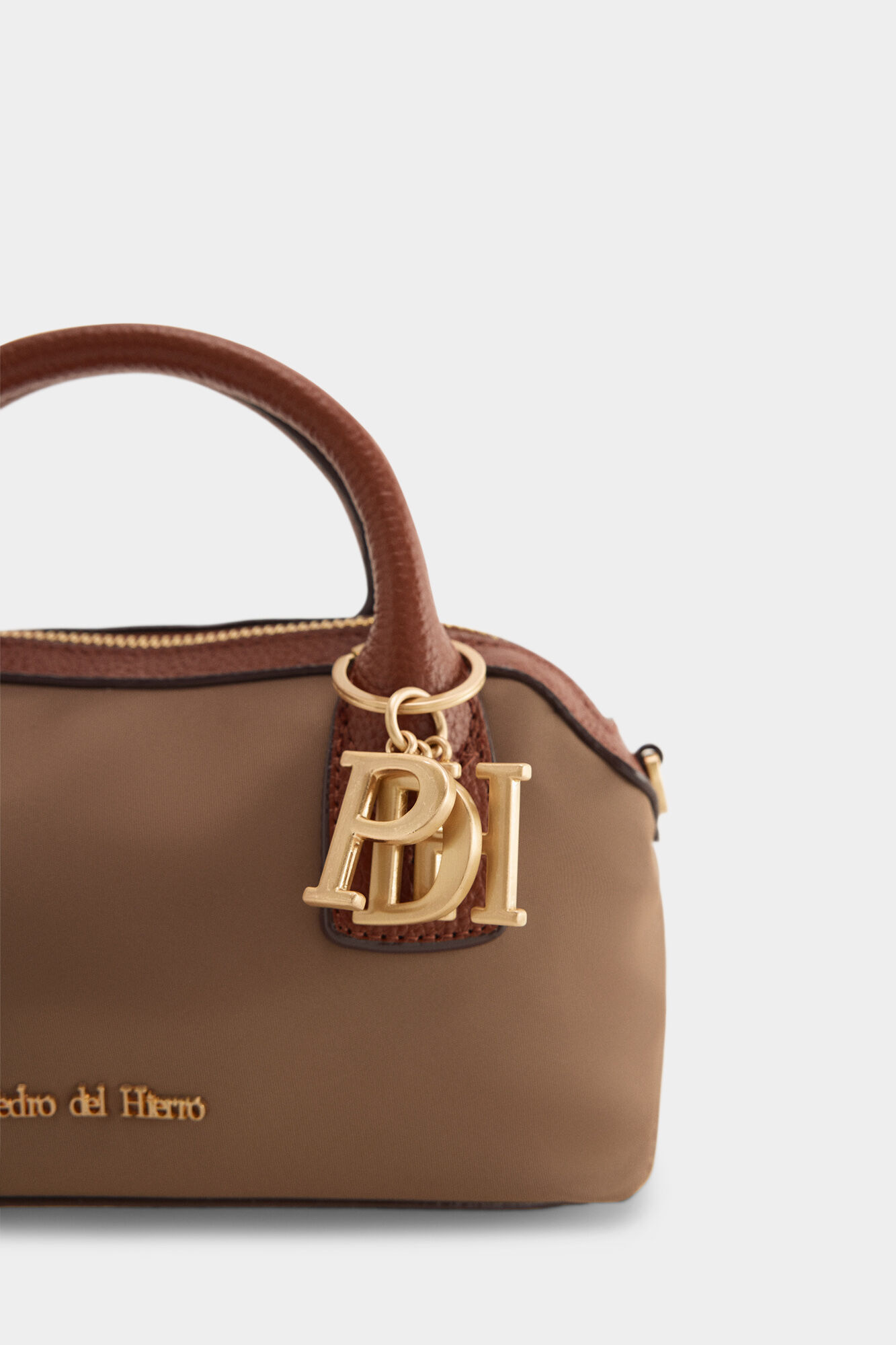 Pedro del Hierro Bolso bowling bandolera