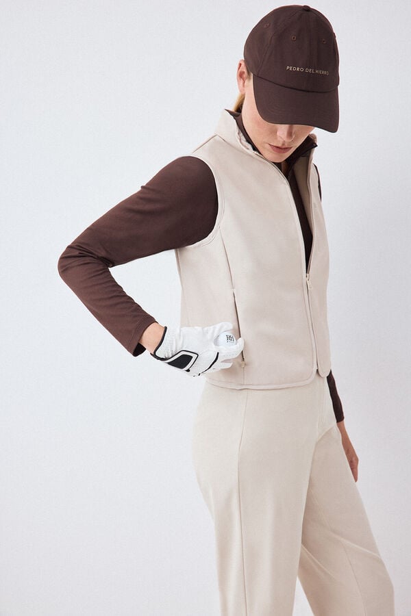 Pedro del Hierro Technical gilet Ecru