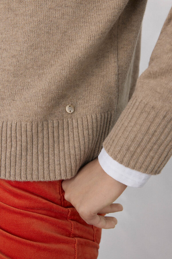 Pedro del Hierro wool sweater with a central crew neck Beige