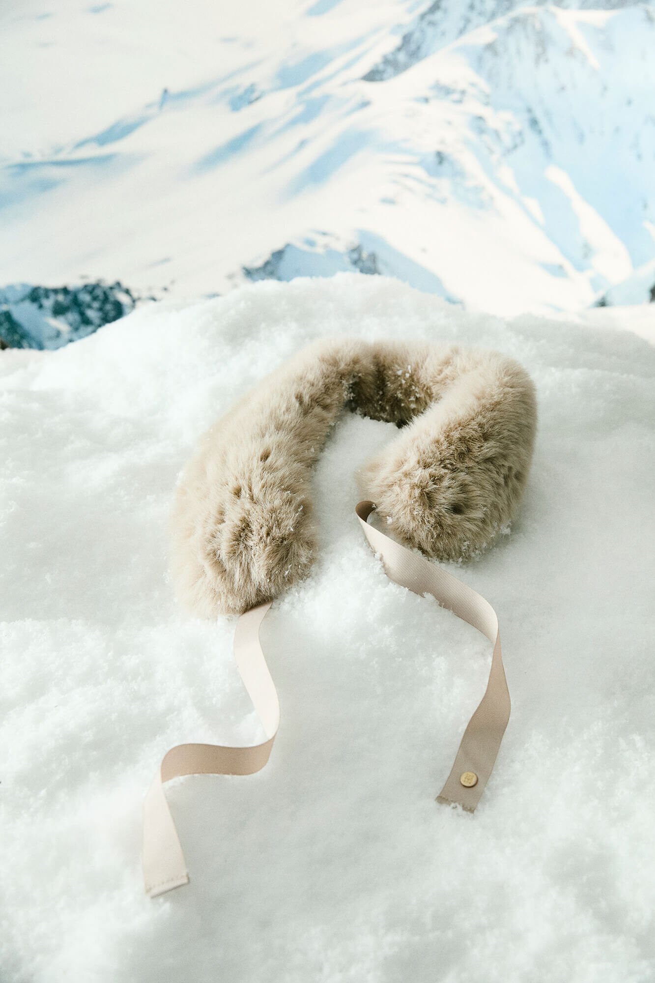 Pedro del Hierro Estola lazada