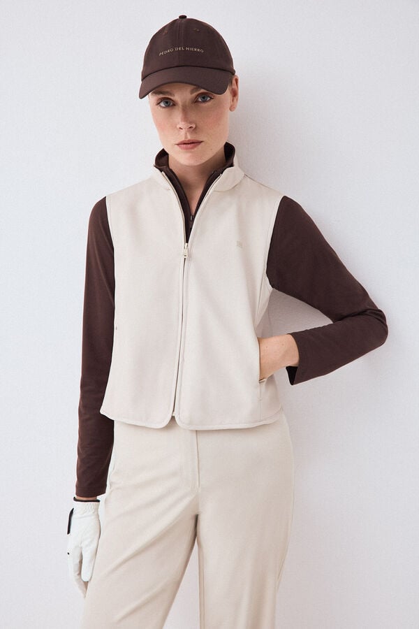 Pedro del Hierro Technical gilet Ecru