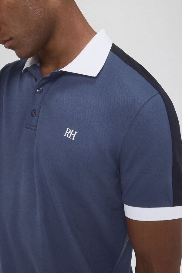 Pedro del Hierro Polo contrasts golf Blue
