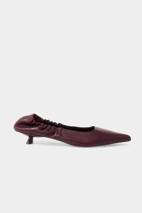 Kitten heel piel
