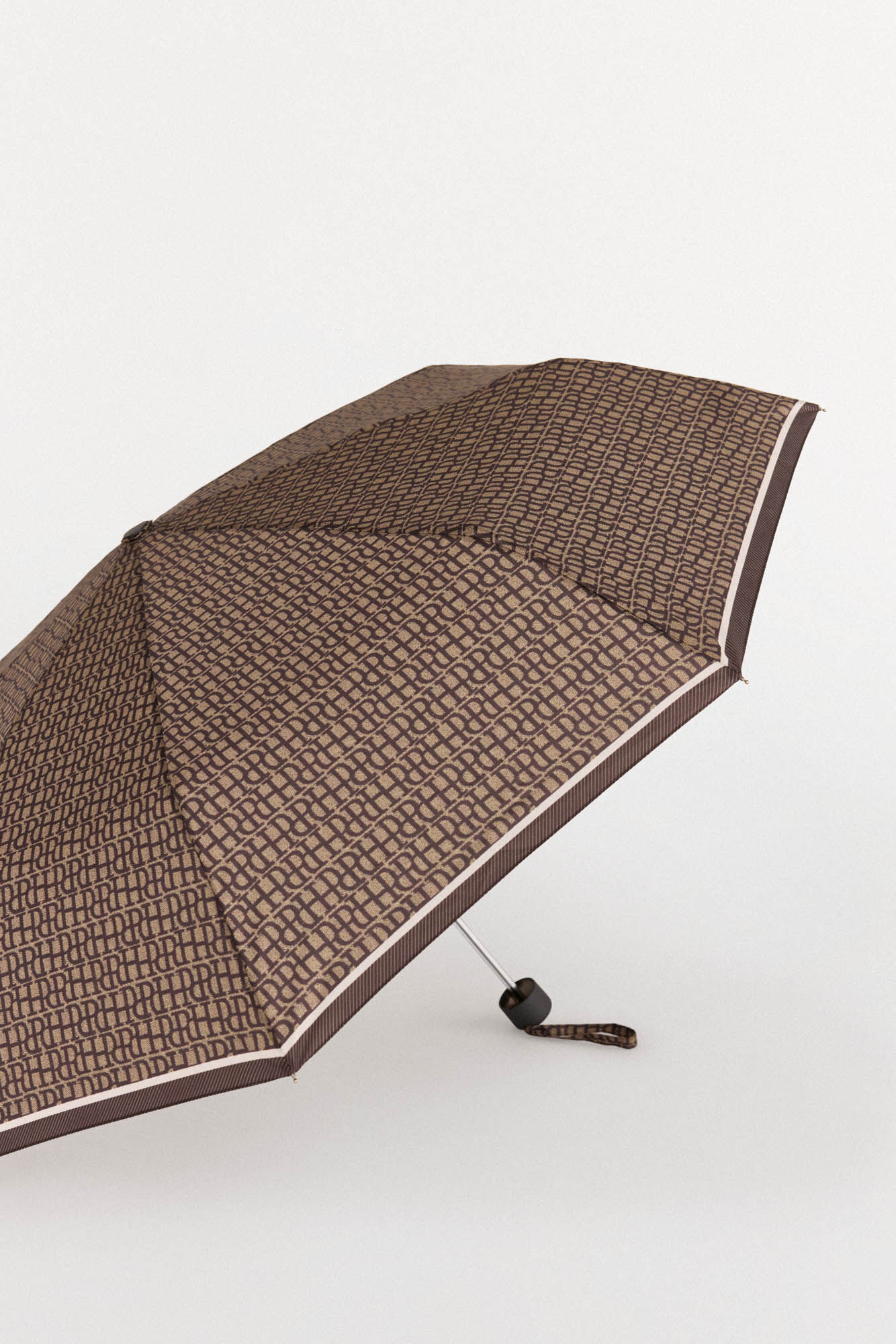 Pedro del Hierro Monogrammed umbrella