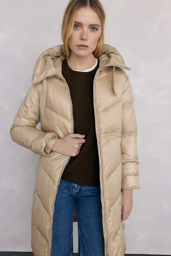 Pedro del Hierro Long hooded parka Ecru